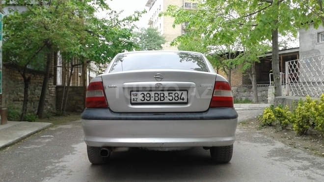 Opel Vectra 1998, 29,000 km - 1.6 l - Şəki