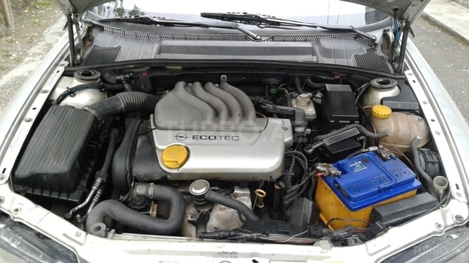 Opel Vectra 1998, 29,000 km - 1.6 l - Şəki