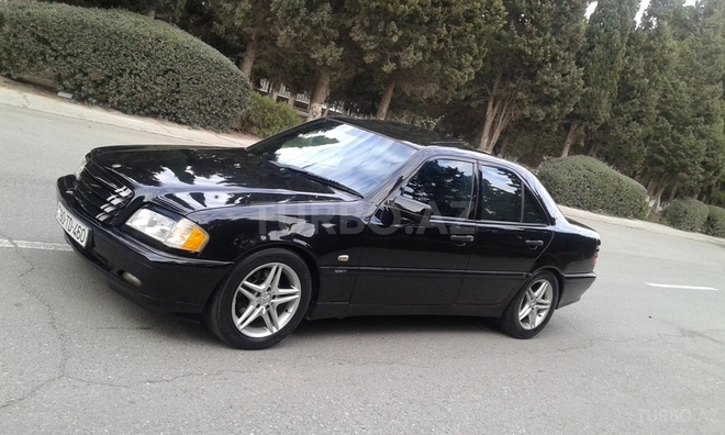 Mercedes C 240 1998, 165,000 km - 2.4 л - Sumqayıt