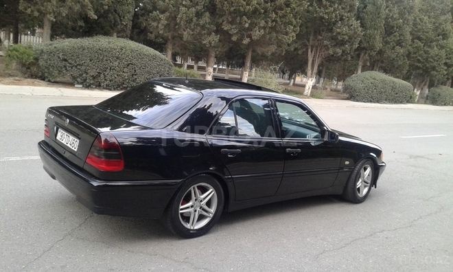 Mercedes C 240 1998, 165,000 km - 2.4 л - Sumqayıt