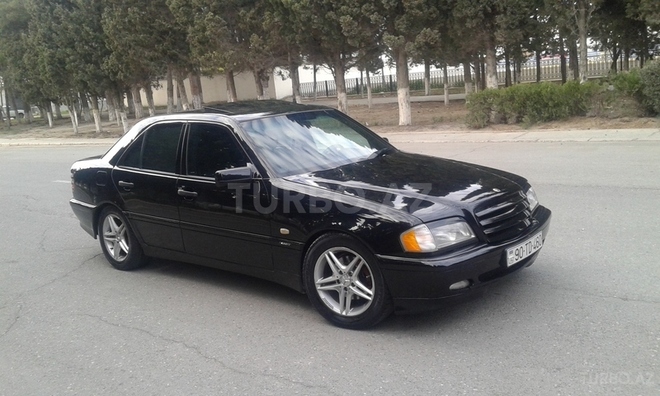 Mercedes C 240 1998, 165,000 km - 2.4 л - Sumqayıt