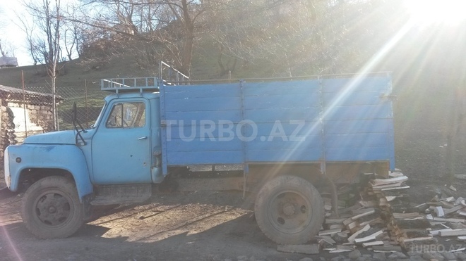 GAZ 52 1985, 1,000 km - 3.5 l - Yardımlı