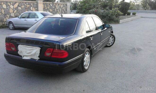Mercedes E 230 1997, 12,000 km - 2.3 l - Bərdə