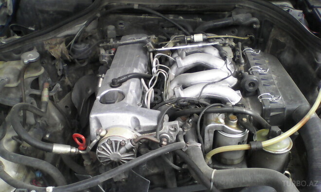Mercedes E 250 1992, 318,707 km - 0.3 l - Goranboy