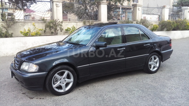 Mercedes C 230 1998, 267,000 km - 2.3 l - Bakı