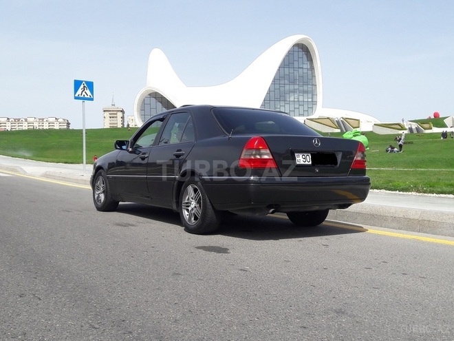 Mercedes C 180 1994, 263,000 km - 1.8 л - Bakı