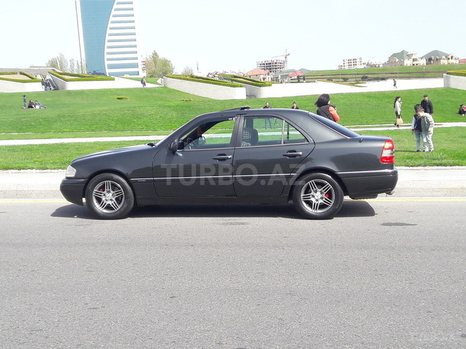 Mercedes C 180 1994, 263,000 km - 1.8 л - Bakı