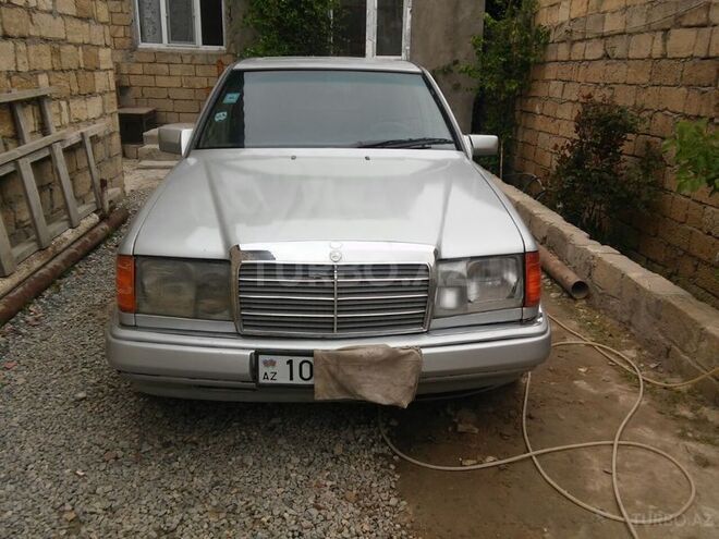 Mercedes E 260 1990, 256,100 km - 2.6 l - Bakı