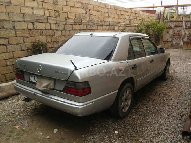 Mercedes E 260 1990, 256,100 km - 2.6 l - Bakı