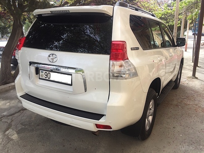 Toyota Prado 2013, 11,100 km - 2.7 l - Bakı