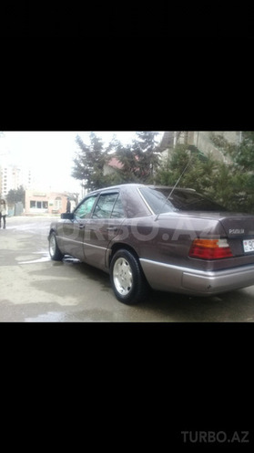 Mercedes E 200 1992, 607,913 km - 2.0 l - Bakı