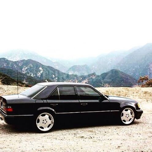 Mercedes E 320 1995, 355,429 km - 3.2 l - Bakı