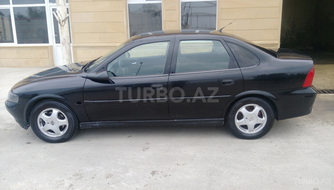 Opel Vectra 1999, 300,000 km - 1.6 l - Sumqayıt