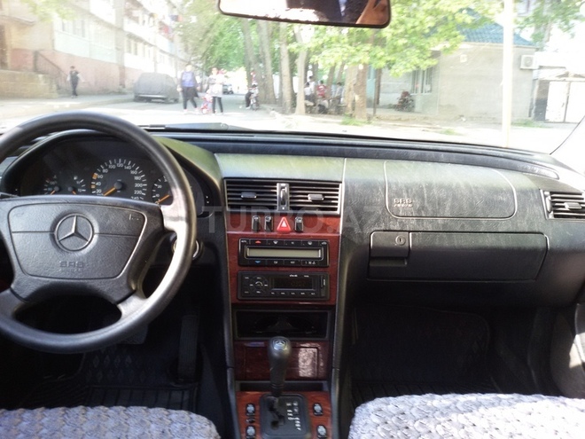 Mercedes C 200 1998, 161,384 km - 2.0 l - Mingəçevir