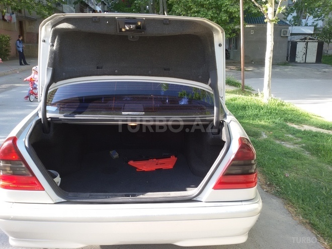 Mercedes C 200 1998, 161,384 km - 2.0 l - Mingəçevir