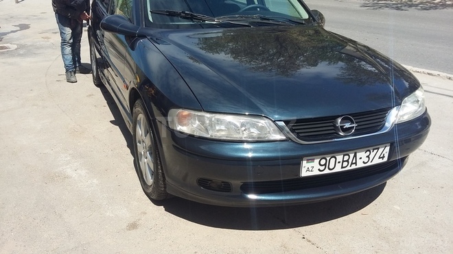 Opel Vectra 1999, 286,000 km - 2.0 л - Sumqayıt