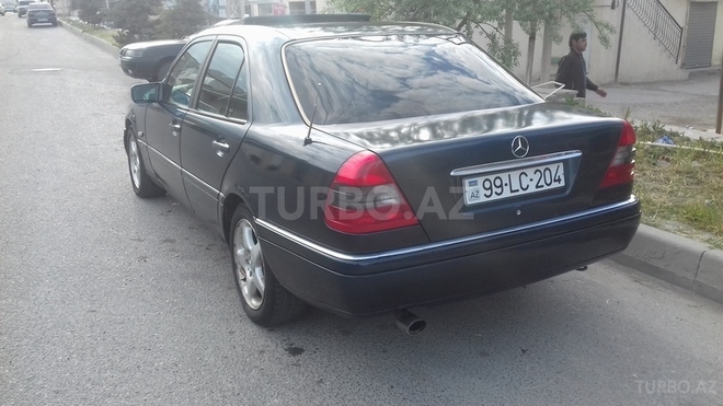 Mercedes C 200 1995, 230,000 km - 2.0 l - Bakı