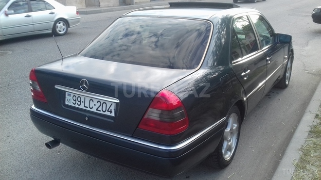 Mercedes C 200 1995, 230,000 km - 2.0 l - Bakı