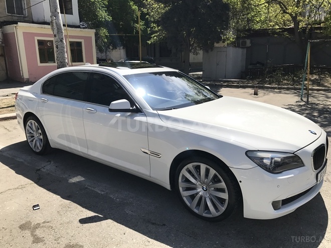 BMW 750 2008, 92,000 km - 4.4 l - Bakı