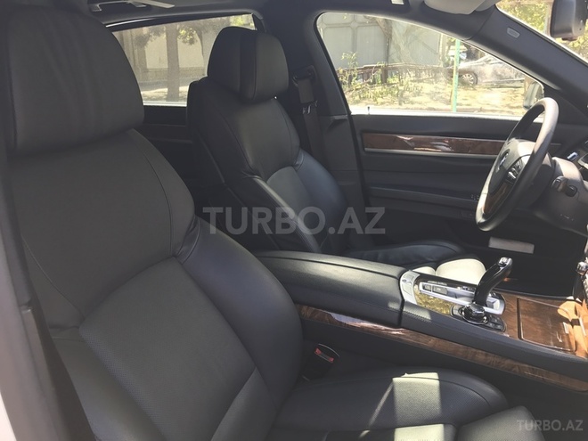 BMW 750 2008, 92,000 km - 4.4 l - Bakı