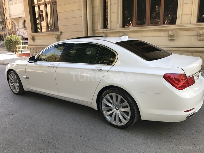 BMW 750 2008, 92,000 km - 4.4 l - Bakı
