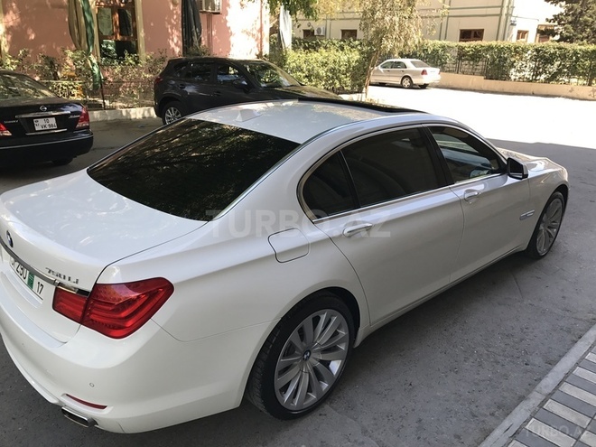 BMW 750 2008, 92,000 km - 4.4 l - Bakı
