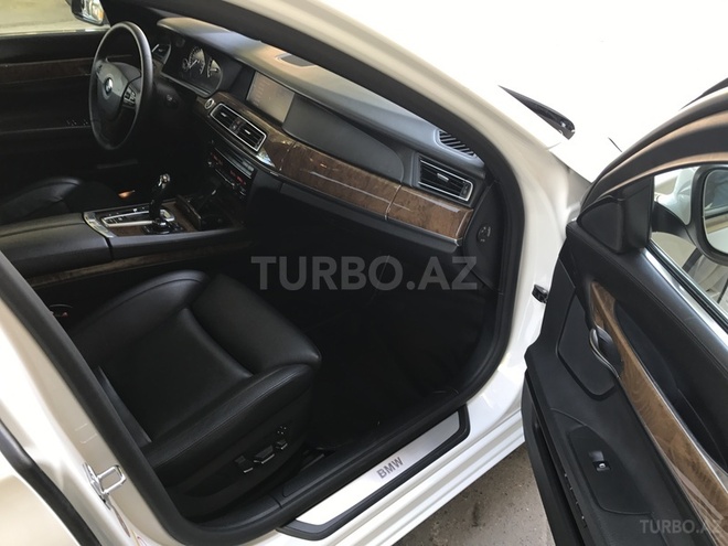 BMW 750 2008, 92,000 km - 4.4 l - Bakı