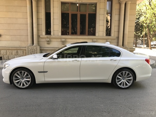 BMW 750 2008, 92,000 km - 4.4 l - Bakı