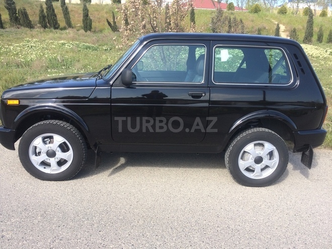 LADA (VAZ) Niva 2016, 1,292 km - 1.7 л - Bakı
