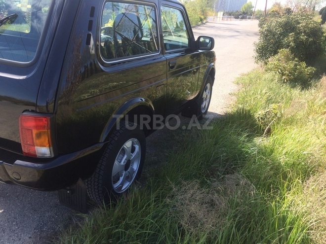 LADA (VAZ) Niva 2016, 1,292 km - 1.7 л - Bakı