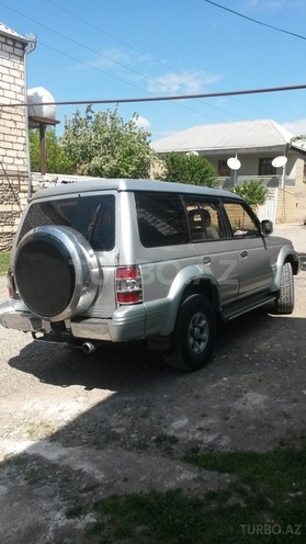 Mitsubishi Pajero 1996, 280,000 km - 2.8 l - Qazax