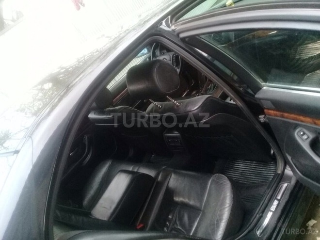 BMW 530 2000, 260,000 km - 3.0 l - Bakı