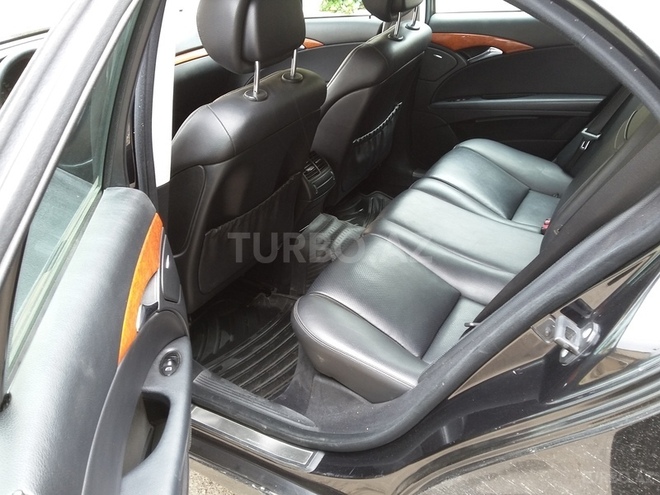 Mercedes E 220 2007, 236,000 km - 2.2 l - Bakı