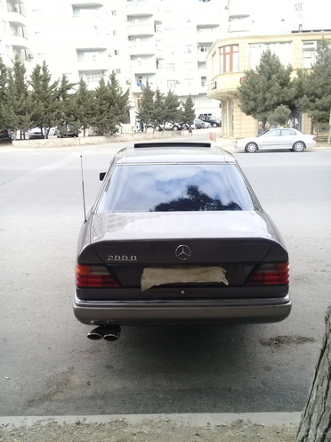 Mercedes E 200 1992, 607,980 km - 2.0 l - Bakı