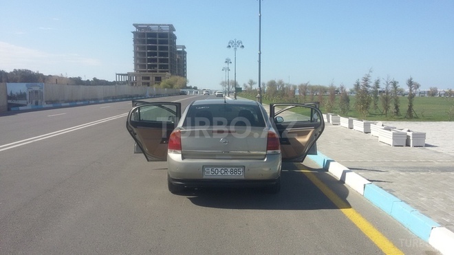 Opel Vectra 2003, 358,000 km - 2.2 l - Sumqayıt