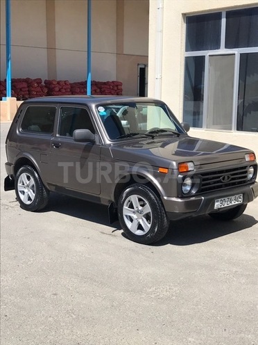 LADA (VAZ) Niva 2015, 32,000 km - 1.7 л - Bakı