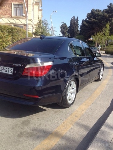 BMW 525 2004, 223,000 km - 2.5 l - Bakı