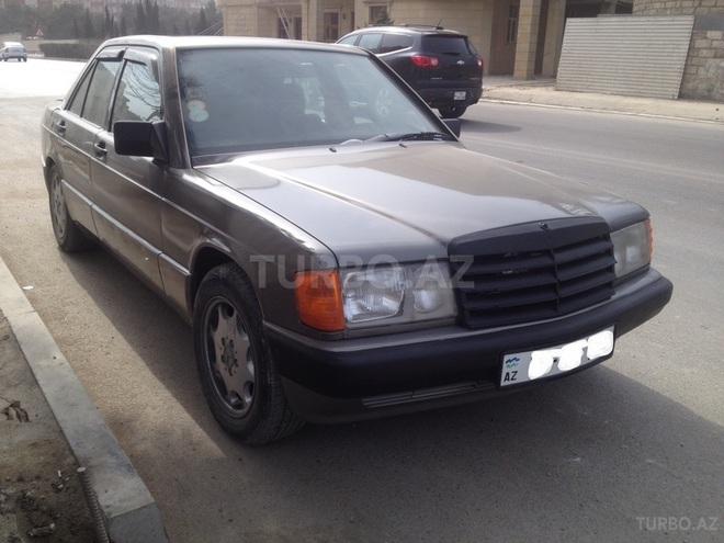 Mercedes 190 1990, 330,000 km - 1.8 l - Bakı