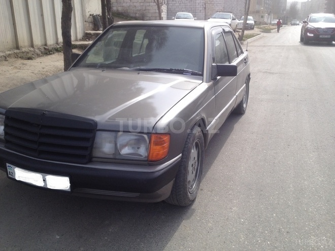 Mercedes 190 1990, 330,000 km - 1.8 l - Bakı