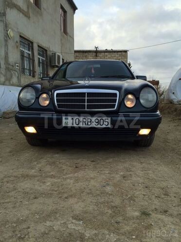 Mercedes E 300 1997, 446,000 km - 0.3 l - Bakı