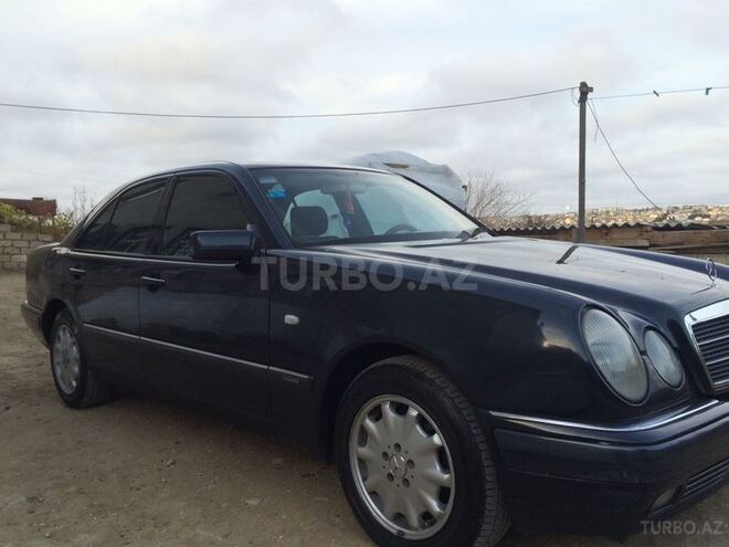 Mercedes E 300 1997, 446,000 km - 0.3 l - Bakı
