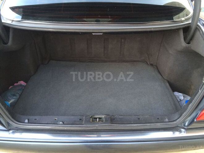 Mercedes E 300 1997, 446,000 km - 0.3 l - Bakı