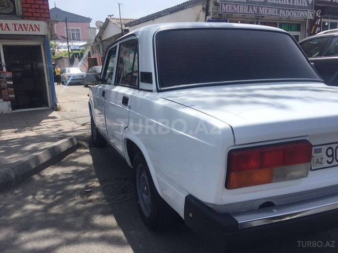 LADA (VAZ) 2107 2011, 135,000 km - 1.6 л - Bakı