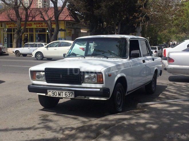 LADA (VAZ) 2107 2011, 135,000 km - 1.6 л - Bakı