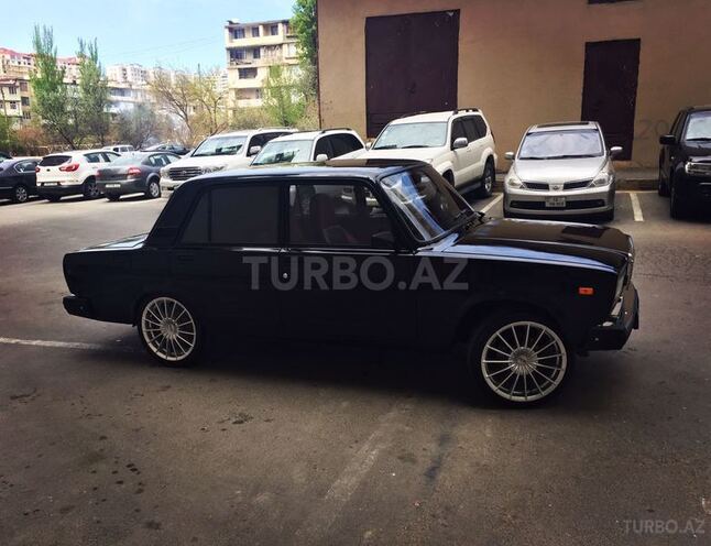 LADA (VAZ) 2107 2011, 15,240 km - 1.6 л - Bakı
