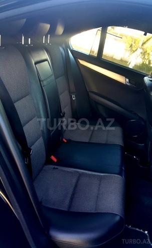 Mercedes C 300 2008, 145,000 km - 3.0 л - Sumqayıt