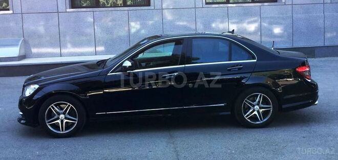 Mercedes C 300 2008, 145,000 km - 3.0 л - Sumqayıt