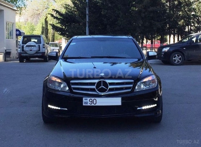 Mercedes C 300 2008, 145,000 km - 3.0 л - Sumqayıt