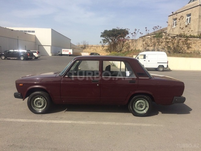 LADA (VAZ) 2107 2009, 83,000 km - 1.6 л - Bakı
