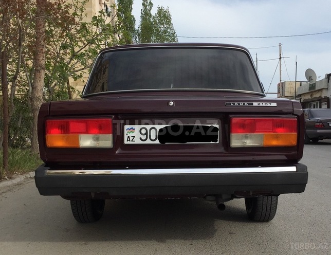 LADA (VAZ) 2107 2009, 83,000 km - 1.6 л - Bakı